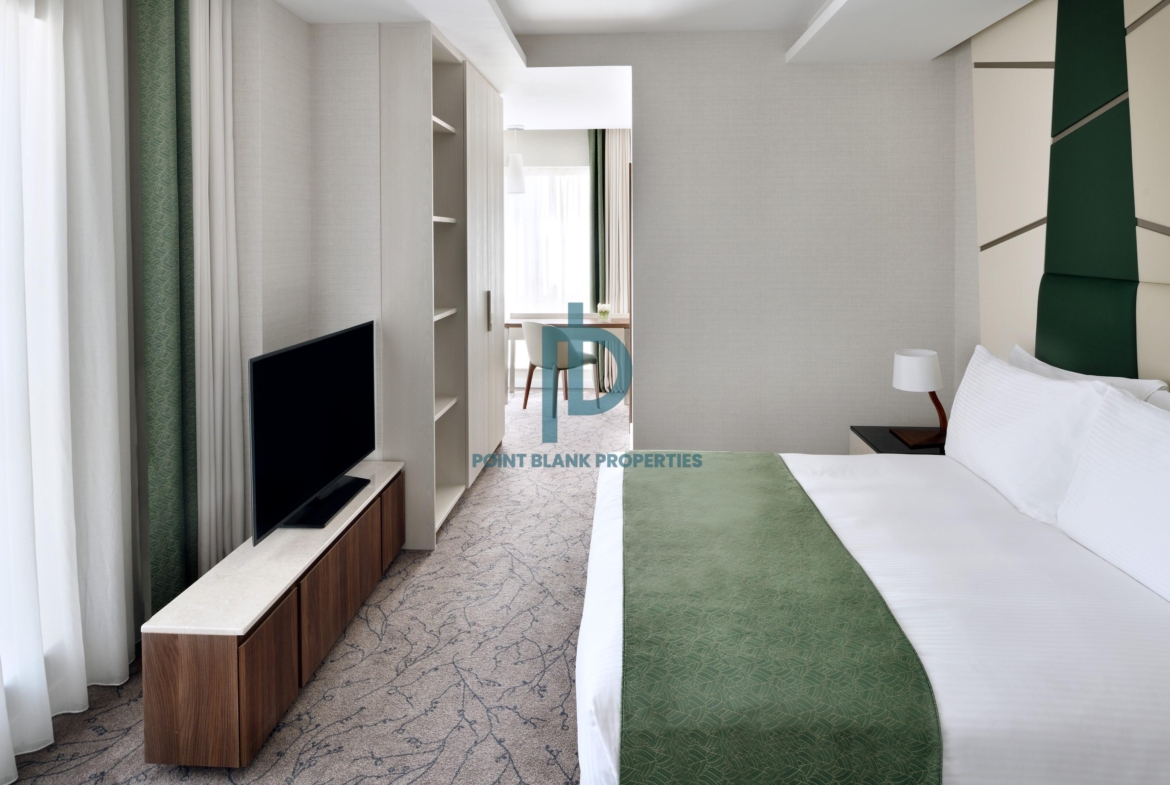 Fully Serviced Hotel Apt.| Direct Access To Mall