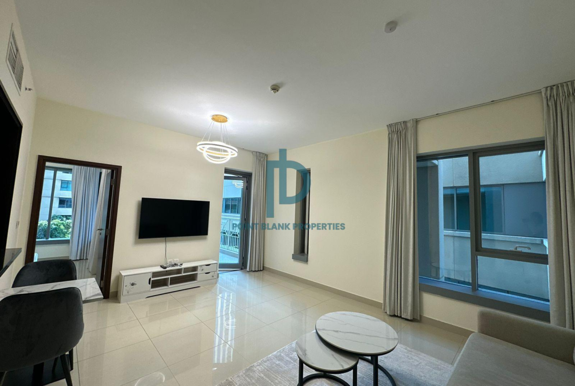 Blvd and Pool view | Furnished | Big layout |